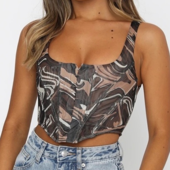 NWT White Fox Marble Print Crop Top Sz M - Picture 1 of 3